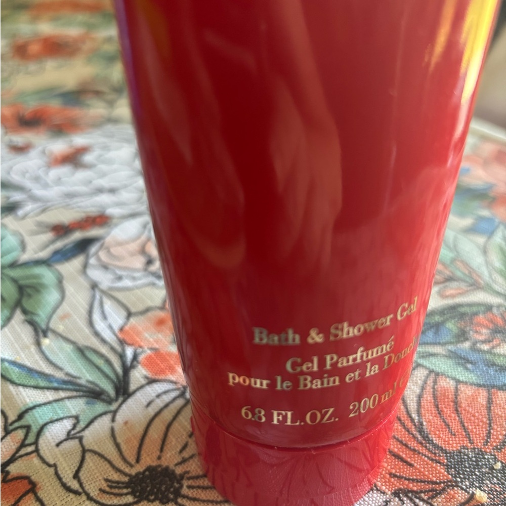 Luxurious Red Bath & Shower Gel